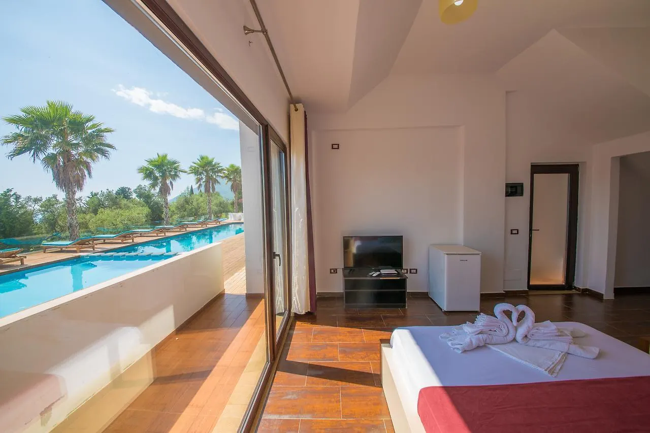 Hildon Villas Dhërmi Lejlighedshotel